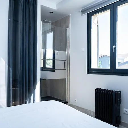 Climatisé Avec Terrasse Apartamento La Boisse